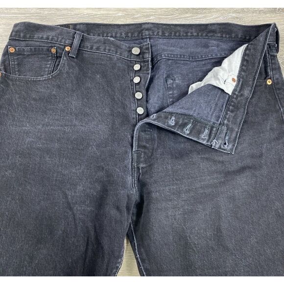 Levis 501 Jeans Mens 42 Button‎ Fly Black Denim Straight Leg Adult Casual 42x34 - Picture 4 of 13